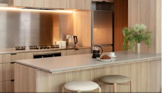 Light filled inner city warehouse apartment - 7