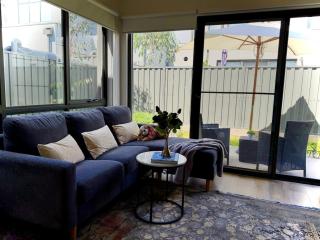 Entire 3BDR Home - 9