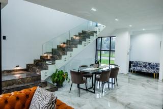 Sucassa 54 - Luxury 2 Bedroom - Dam & Mountain View - 4