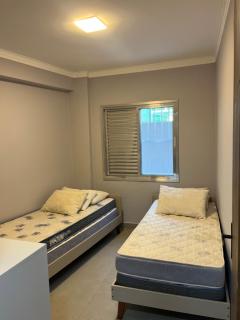 Apartamento terreo frente a praia tombo - Guarujá - 7