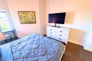 Super Quiet Apartment In Full Service Bldg near UCLA - 5