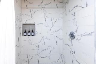 Cozy Quiet Suite - 2 Bedrooms and 2 Full Bathrooms - 5