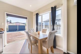 Light-Filled Home With Peaceful Outdoor space - 9