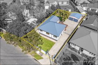 Light-Filled Home With Peaceful Outdoor space - 6