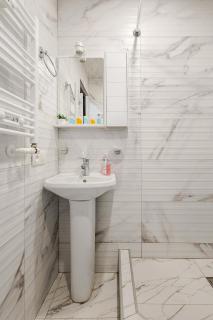 Charming City-center Apartment - 2