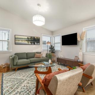 Modern Japandi Family Retreat with Fire Pit - 0