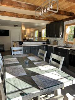 Harbor Bend House - River View in the Center of Town - 9