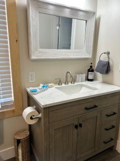 Harbor Bend House - River View in the Center of Town - 7