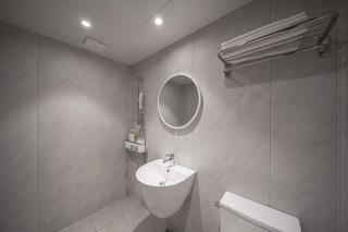 Elegance hotel hwangridan - 9