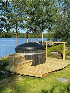 House By A Secluded Lake In Rural Blekinge - 8