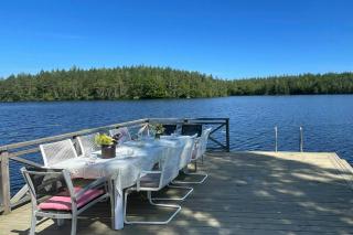 House By A Secluded Lake In Rural Blekinge - 7