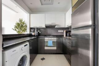 StayShort - Dubai Marina sleeps 4 with Water Views! - 5