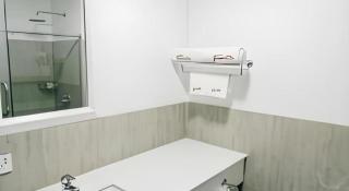 Travelite Express Hotel - 1