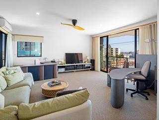 Marine Apartments Redcliffe - 7