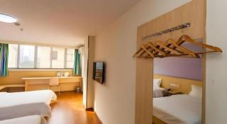 7 Days Inn Chengdu North Railway Metro Station - 9