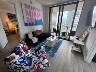 Spectacular corner 2BDR Downtown Miami - Miami - 3