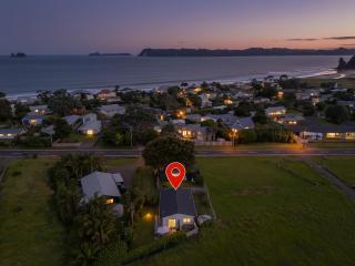 Cozy Cottage - Whitianga Holiday Home - 0