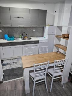 Apartman u centru Prnjavor - 8