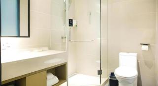 City Comfort Inn Jingzhou Greenland Overseas Beach Wuyue Plaza - 3