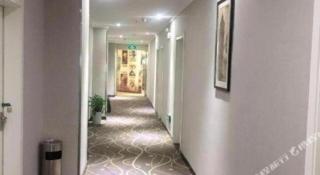 7 Days Premium Xianning Wenquan Shopping Center - 3