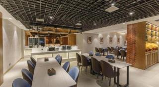 James Joyce Coffetel Tianjin Railway Station - 4