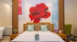 Ramada by Wyndham Taixing - 1