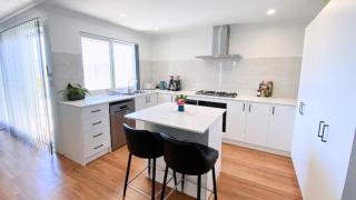 Coastal Family Retreat near Marina - 5