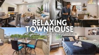 Spacious 3-Story Townhome w Rooftop & City Views - 0