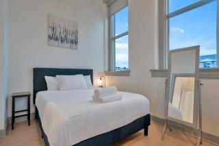 10Unit Cozy Loft w Free Parking Med District - 9