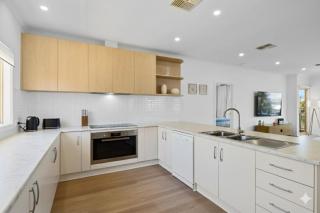 Thalassa - 2 Bennett Court - 4