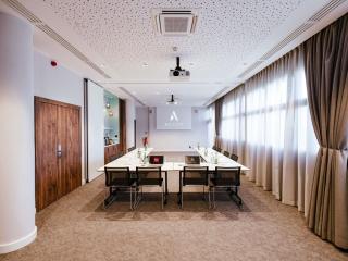 Ibis Luxembourg Airport - 7