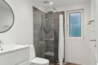 Lovely Summer House With Sea View And Pool - 1