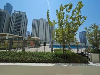 Stylish 1-Bedroom Haven in Reflection Tower B - 2