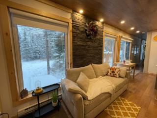 Spa & River view - Le Conteneur Cache - 6