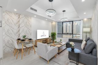 Modern 1BR with City View Rooftop Pool Access - 9