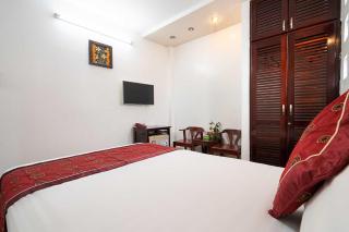 Collection O Dinh Dinh Hotel - Near Tan Son Nhat Airport - 2