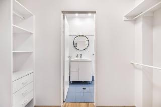 City Oasis: 2B2B Near Central with Car Space - 3