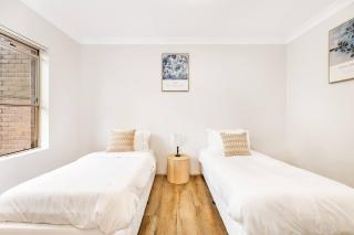 City Oasis: 2B2B Near Central with Car Space - 1