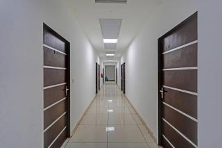 Hotel O Sector 110 Noida Formerly Luv Kush Tower Bhangel - 6