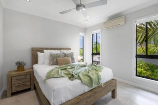 Belle Escapes The Mariner - 7