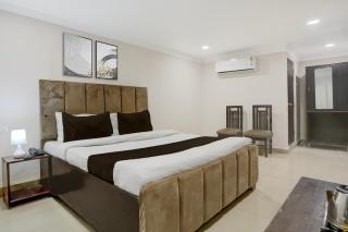 Collection O Civil Lines Prayagraj - 2