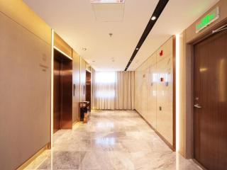 Lavande Hotel Changchun New District North Lake Longxiang Plaza - 4