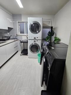 #성수 #13-bed #4-room #서울숲 #KSPO #명동 #동대문 - 1