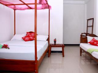 A One Calm Palace - 1