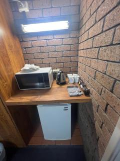 Cessnock Vintage motor inn - 2