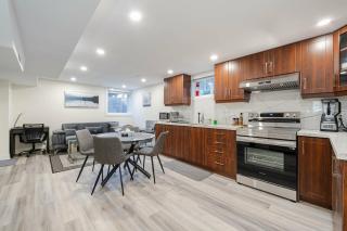 Ideally located Apartment in North York - 6