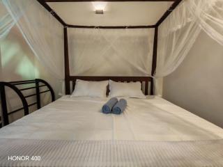 Hilltop Haven - 1
