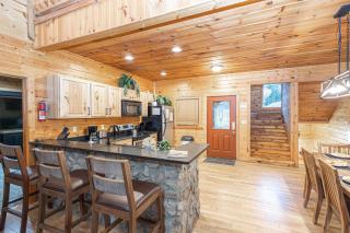 Majestic Springs Lodge Cabin - McCookville - 7