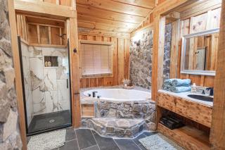 Majestic Springs Lodge Cabin - McCookville - 5
