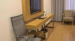 GreenTree Inn Qingdao Jiaozhou Jiaoping Road Express Hotel - 1